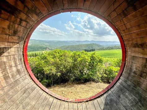 Where to Stay in Tuscany Without a Car: A Journey Through Time and Terrain